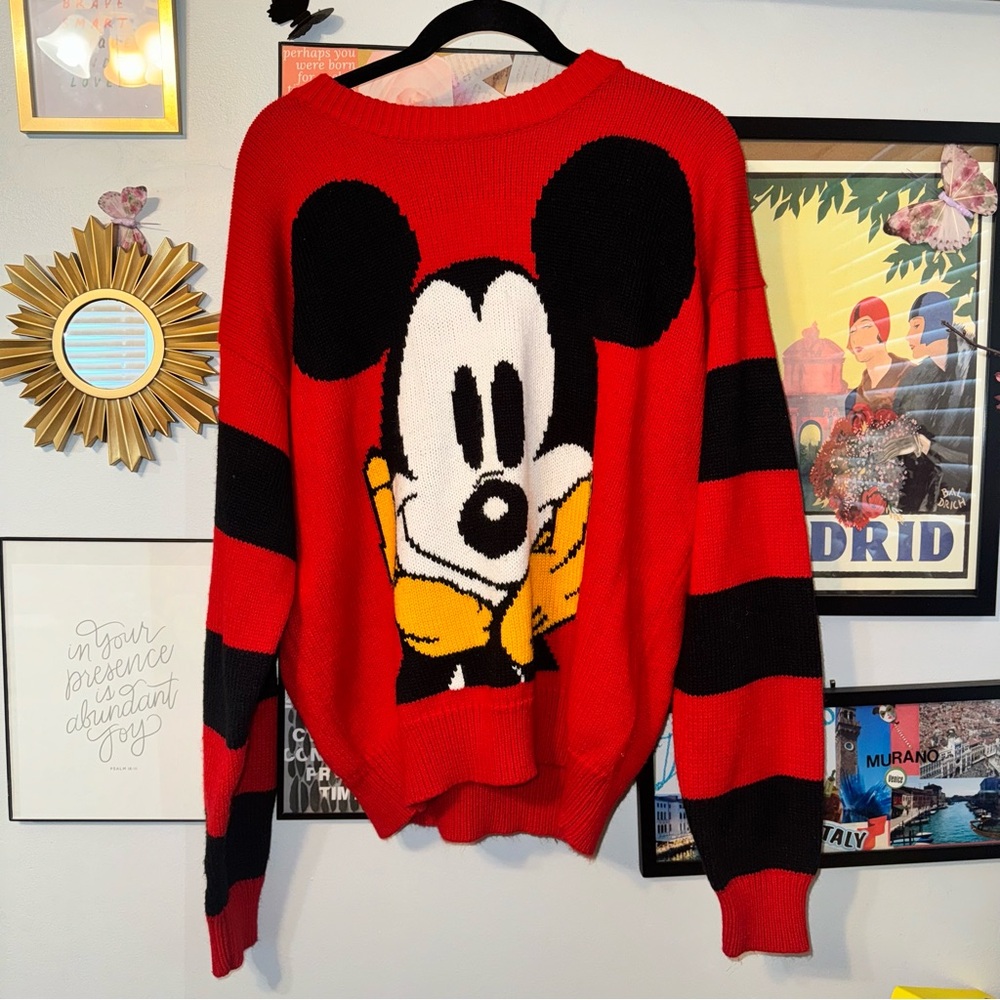 Vintage Mickey Mouse Knit Crew Collar Pullover Sweater